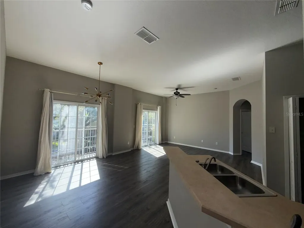 1810 Pine Oak Trail Sanford FL 32773