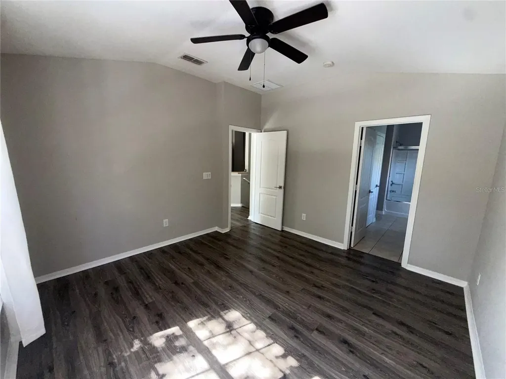 1810 Pine Oak Trail Sanford FL 32773