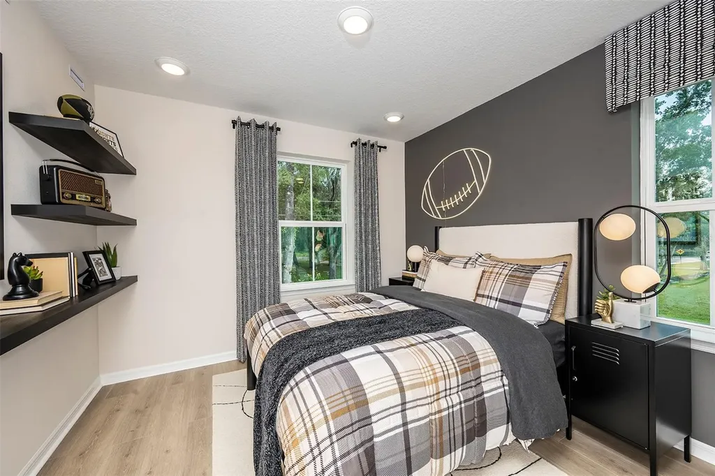 680 Lola Lane Oviedo FL 32765
