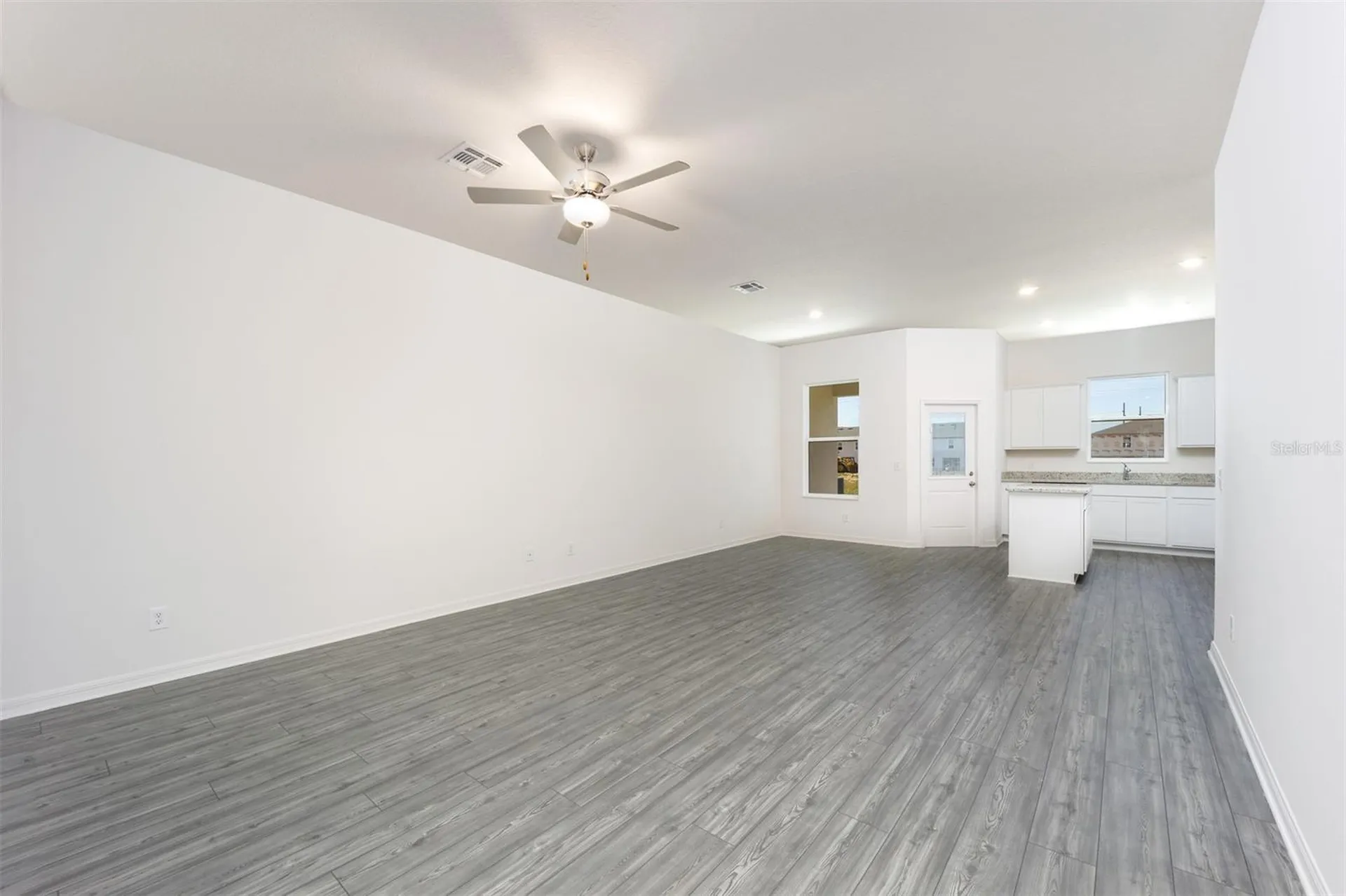 745 Poppy Lane Dundee FL 33838