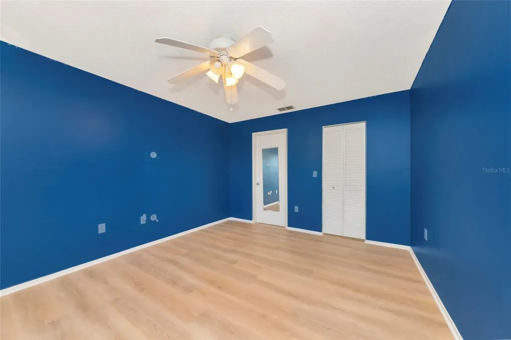 3880 59th Avenue W Bradenton FL 34210