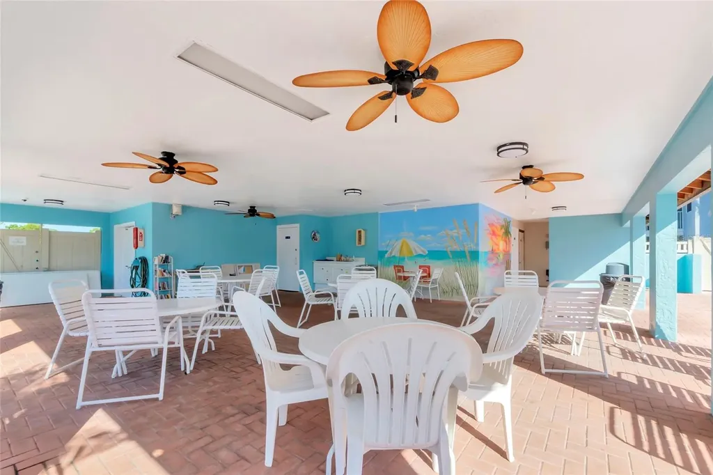 3880 59th Avenue W Bradenton FL 34210