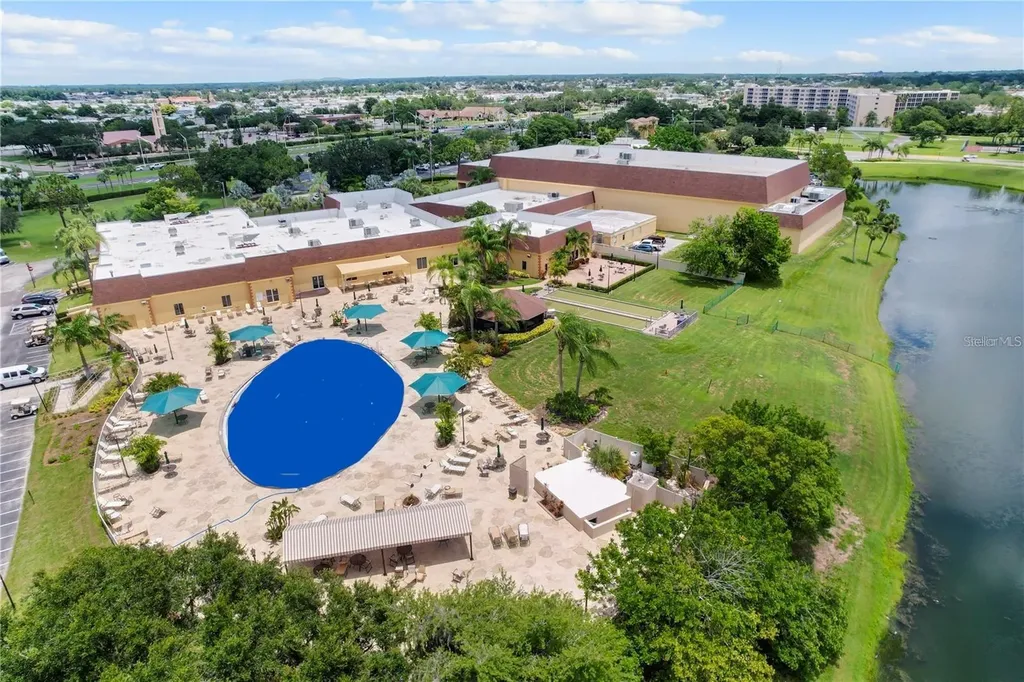 653 Mcdaniel Street Sun City Center FL 33573