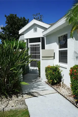 653 Mcdaniel Street Sun City Center FL 33573