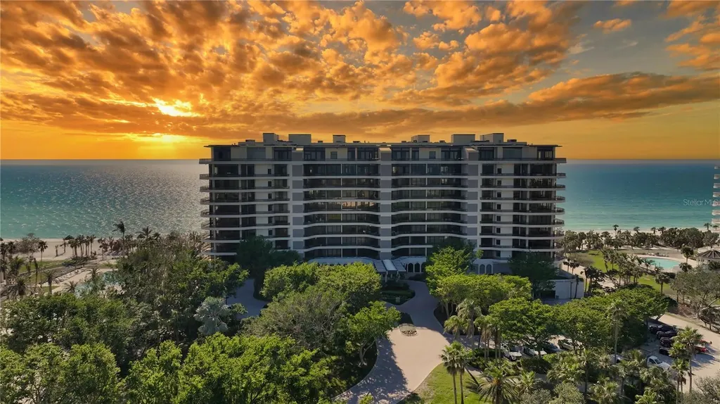 435 L Ambiance Drive Longboat Key FL 34228