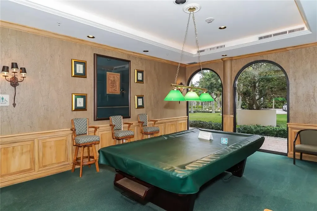 435 L Ambiance Drive Longboat Key FL 34228
