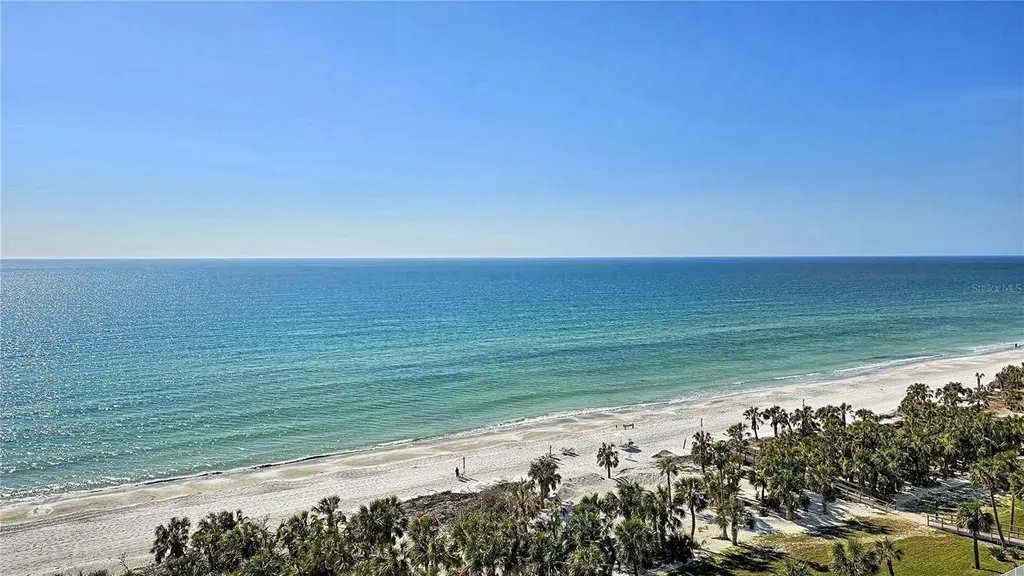 435 L Ambiance Drive Longboat Key FL 34228