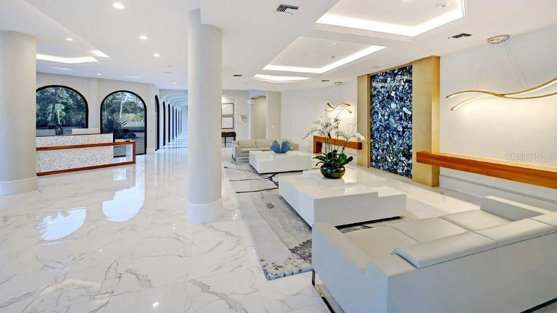 435 L Ambiance Drive Longboat Key FL 34228
