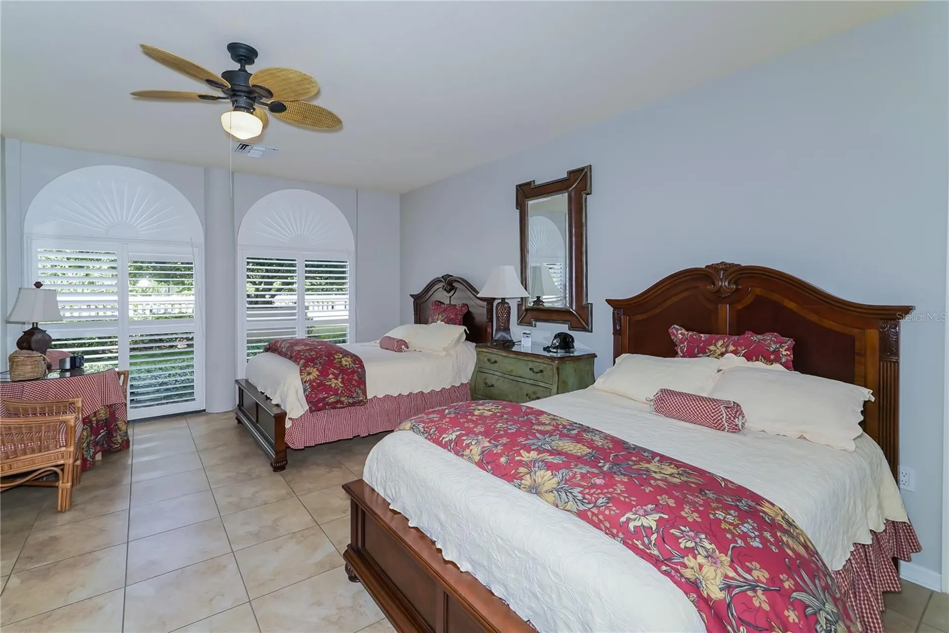 435 L Ambiance Drive Longboat Key FL 34228
