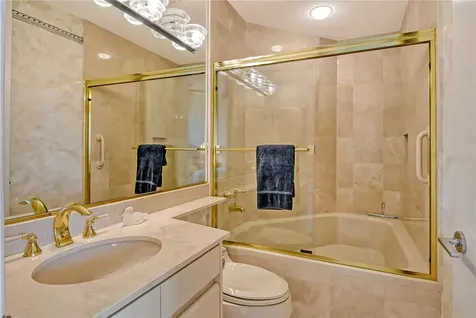 435 L Ambiance Drive Longboat Key FL 34228