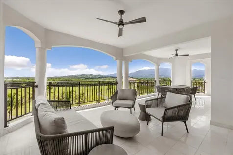 406 Coco Beach Blv Rio Grande PR 00745