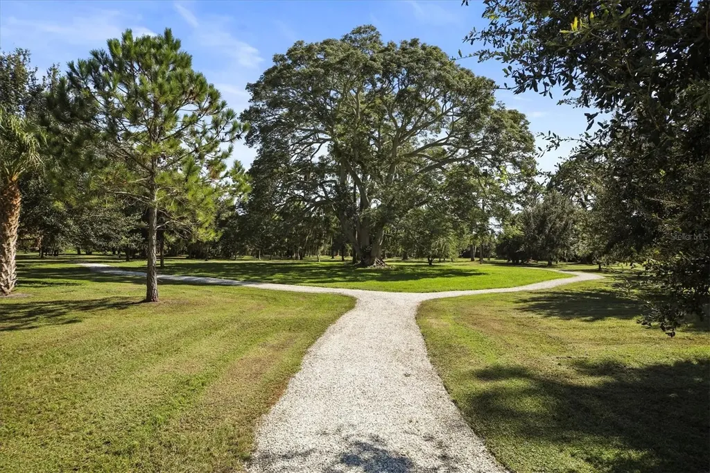 5408 Eagles Point Circle Sarasota FL 34231