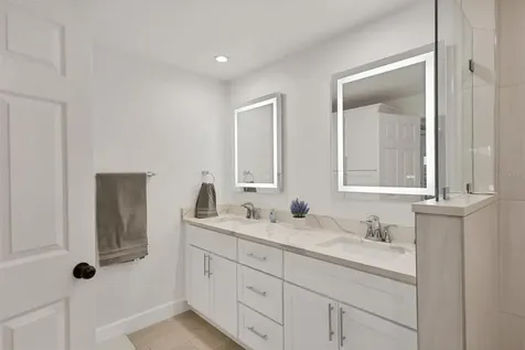 5408 Eagles Point Circle Sarasota FL 34231