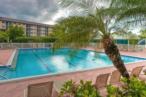 5408 Eagles Point Circle Sarasota FL 34231