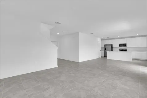 1021 Waterfall Boulevard Davenport FL 33837