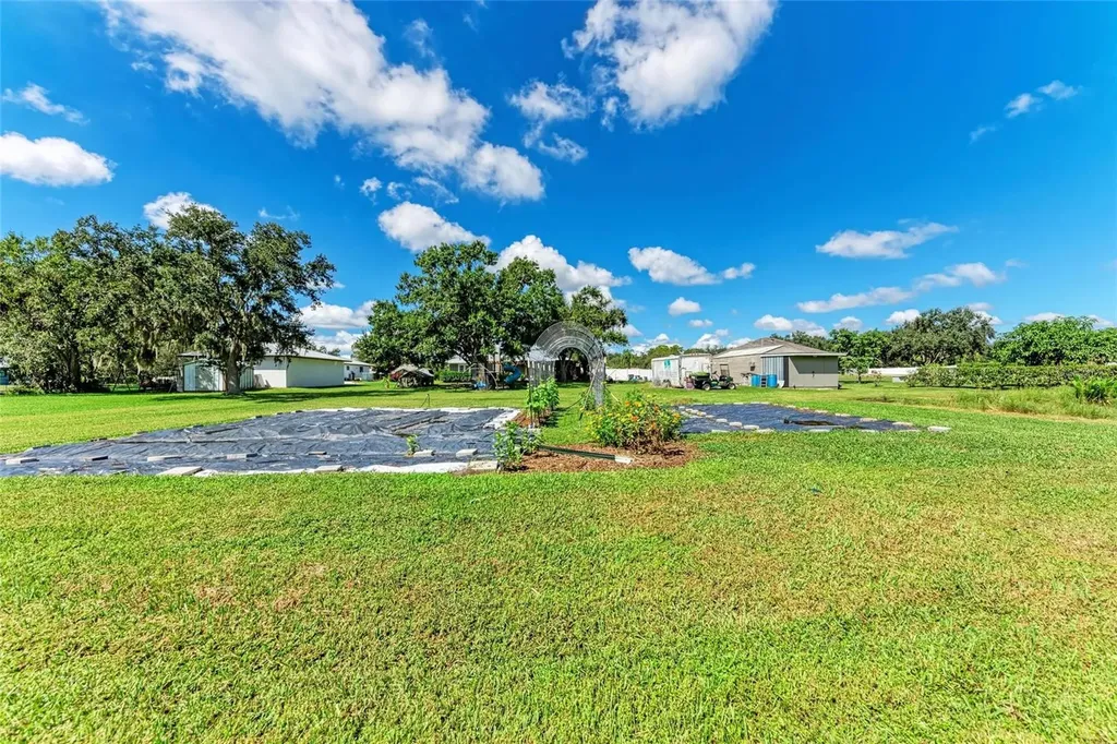1821 Racimo Drive Sarasota FL 34240