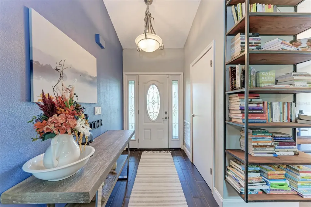 1821 Racimo Drive Sarasota FL 34240