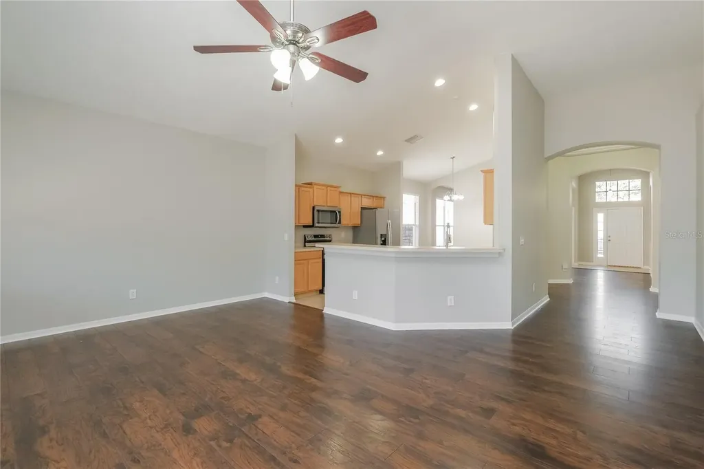 8634 Sandy Plains Drive Riverview FL 33578
