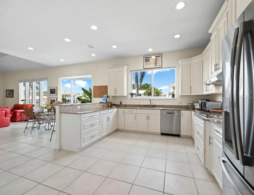 573 Spinnaker Lane Longboat Key FL 34228