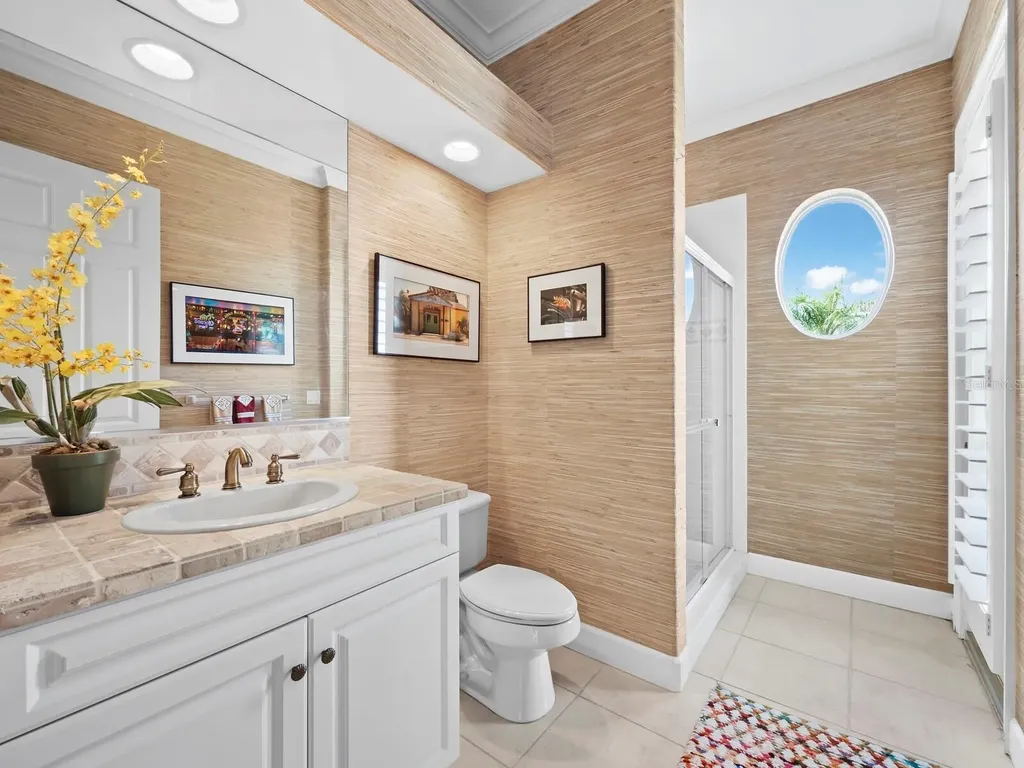 573 Spinnaker Lane Longboat Key FL 34228