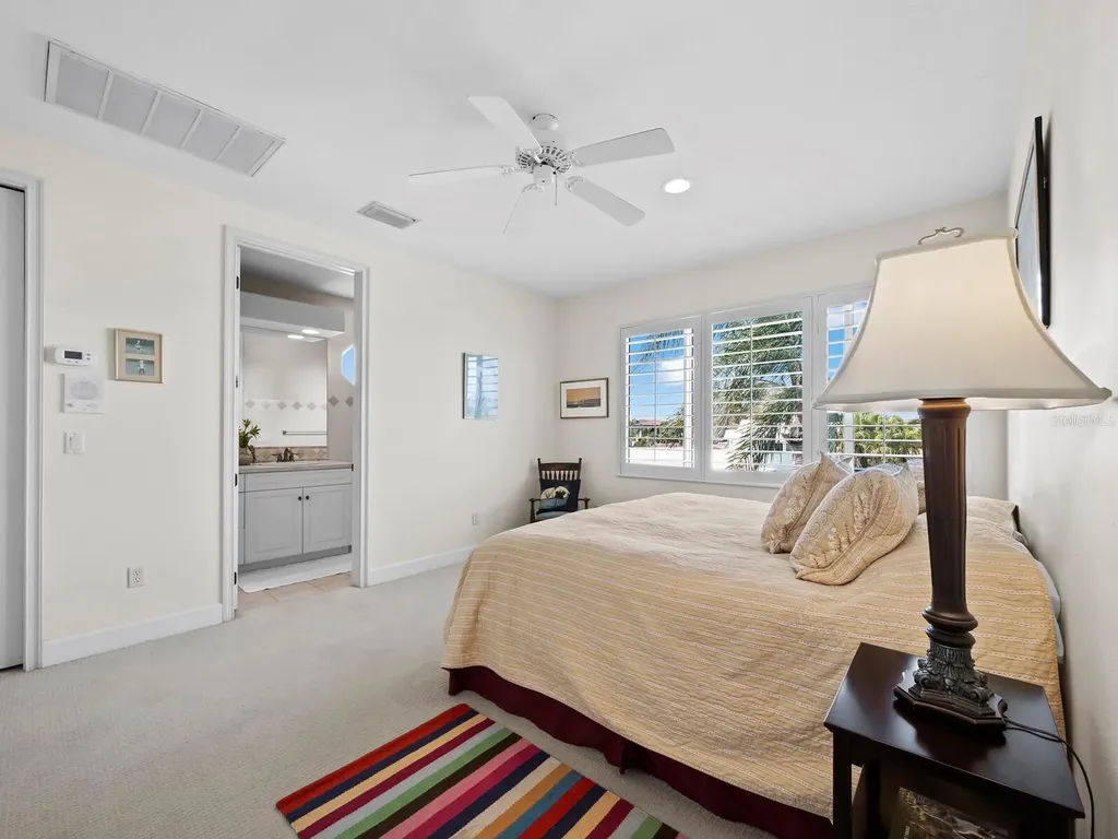 573 Spinnaker Lane Longboat Key FL 34228