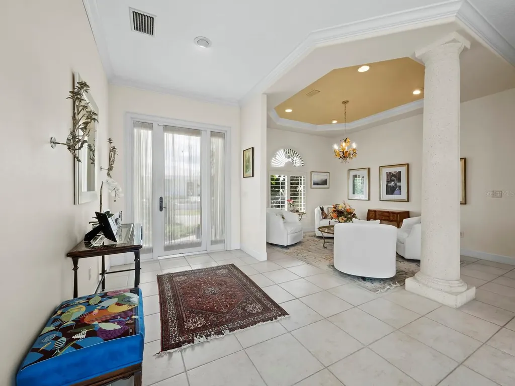 573 Spinnaker Lane Longboat Key FL 34228