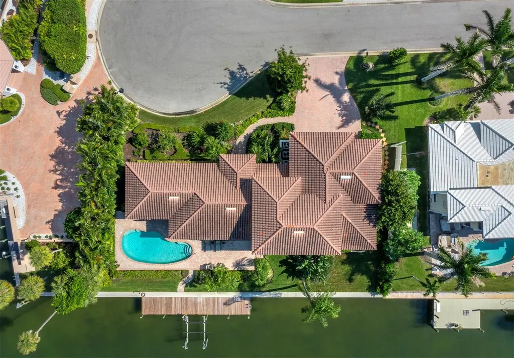 573 Spinnaker Lane Longboat Key FL 34228