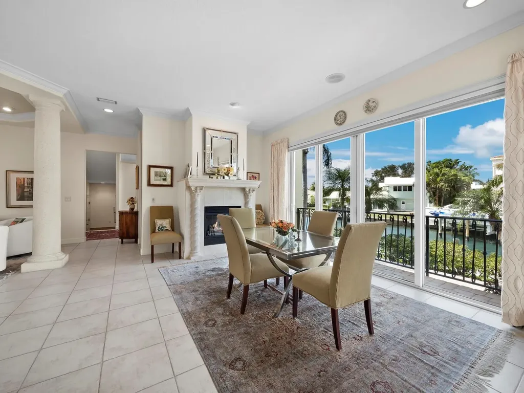 573 Spinnaker Lane Longboat Key FL 34228