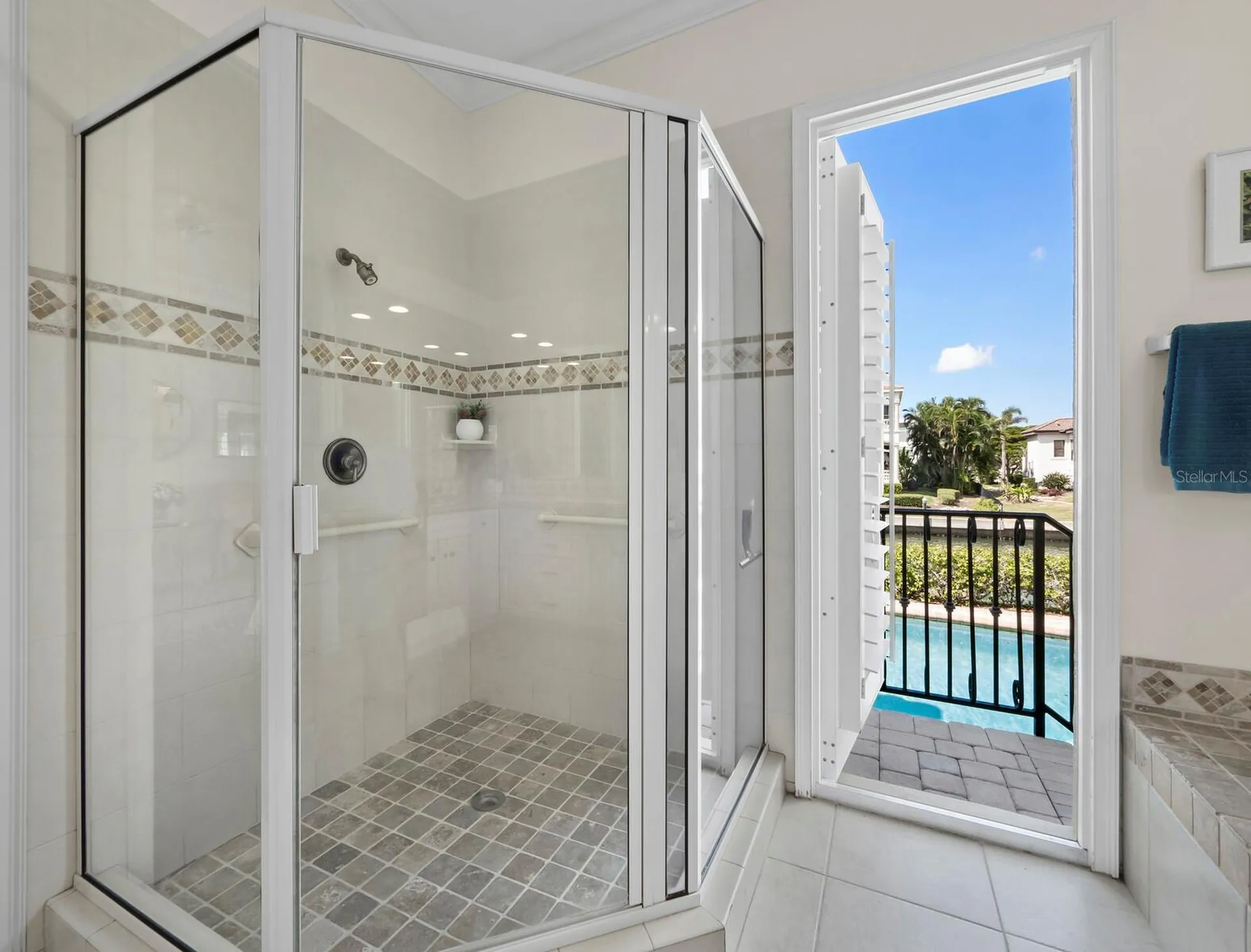 573 Spinnaker Lane Longboat Key FL 34228
