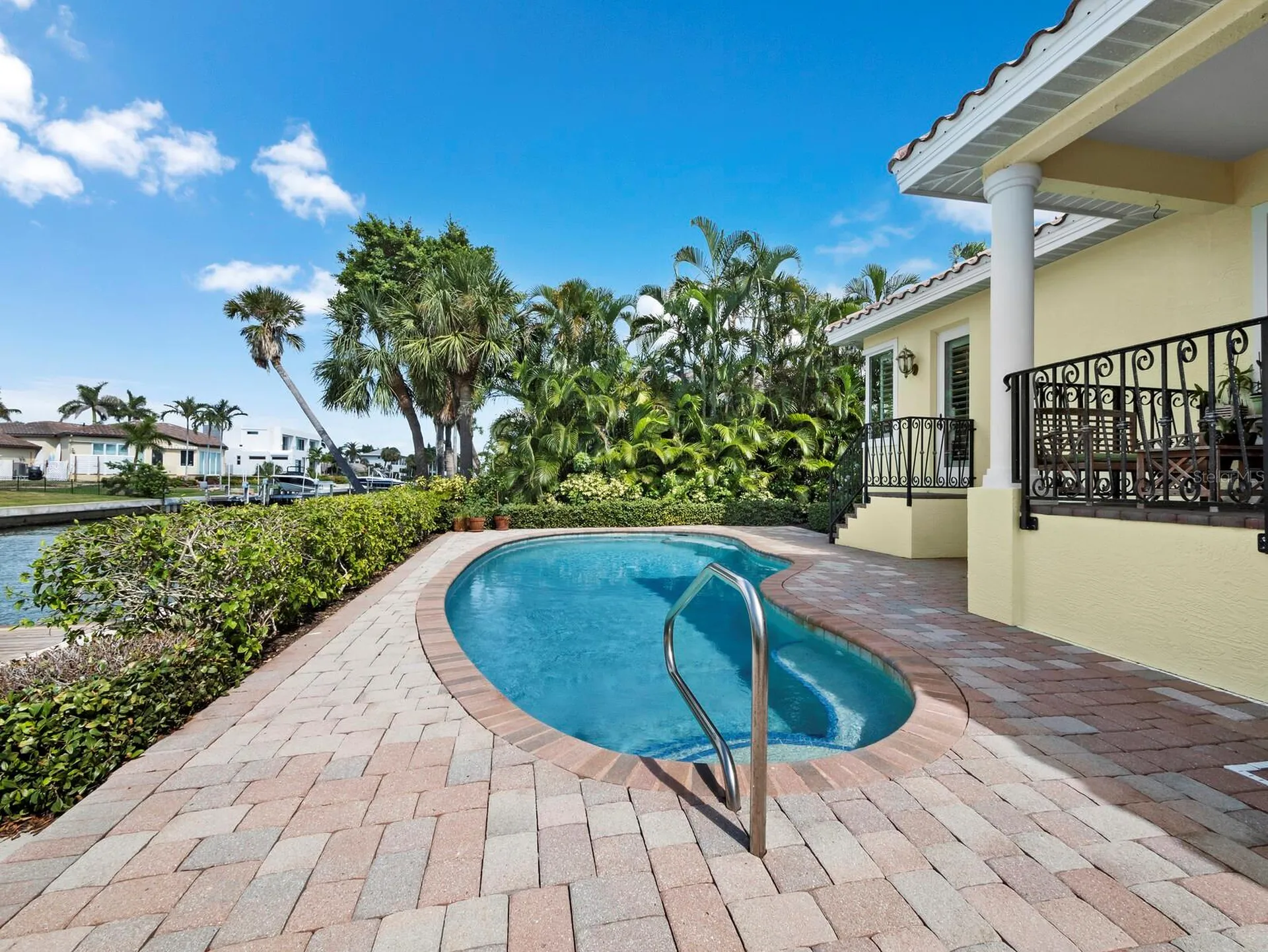 573 Spinnaker Lane Longboat Key FL 34228
