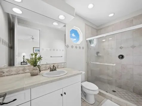 573 Spinnaker Lane Longboat Key FL 34228