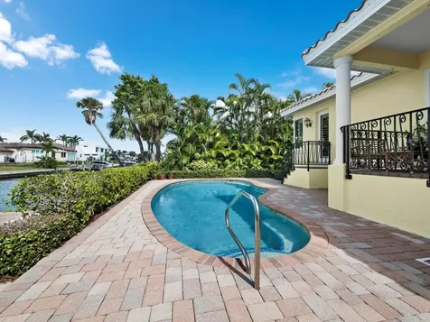 573 Spinnaker Lane Longboat Key FL 34228