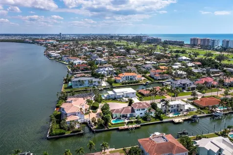 573 Spinnaker Lane Longboat Key FL 34228