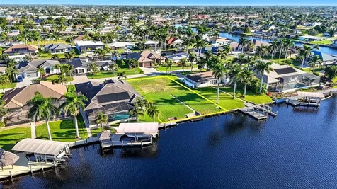 126 SW 50th Street Cape Coral FL 33914