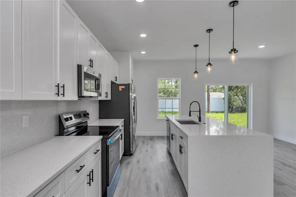 2433 W Andromedae Drive Citrus Springs FL 34433