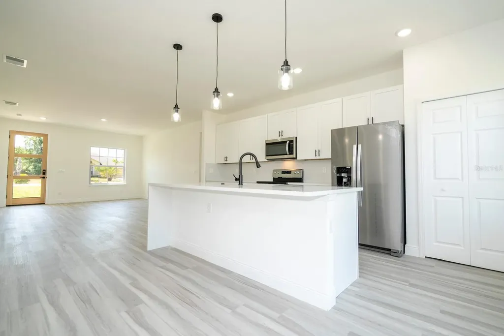 2433 W Andromedae Drive Citrus Springs FL 34433