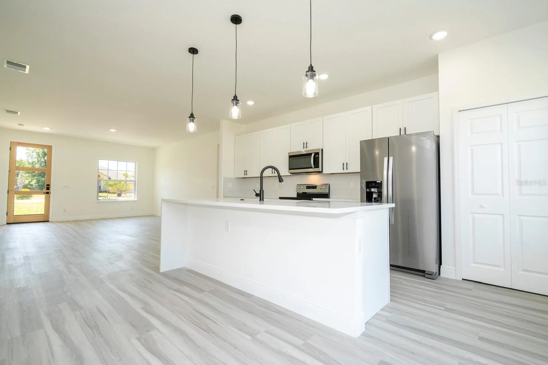 2433 W Andromedae Drive Citrus Springs FL 34433
