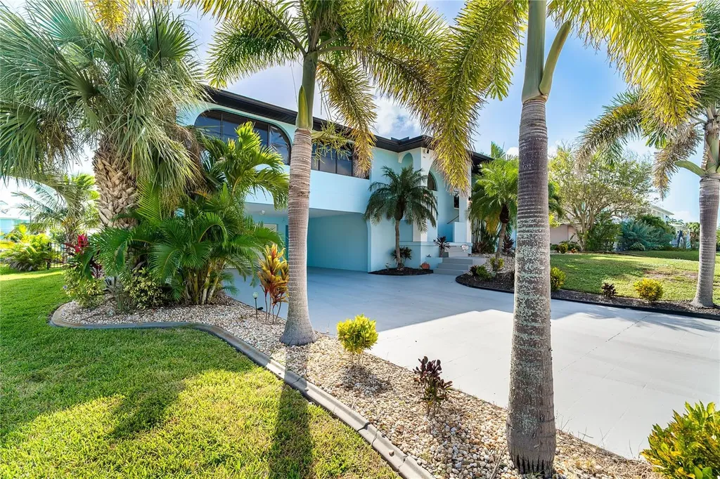 10467 Marion Street Englewood FL 34224