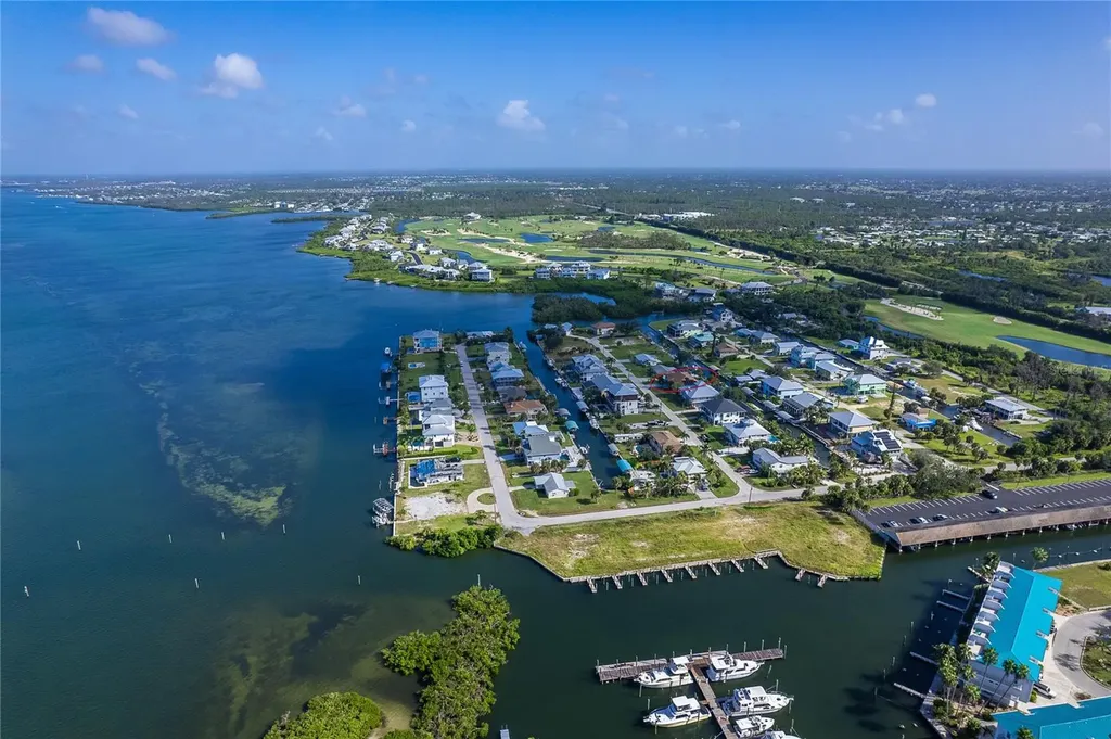 10467 Marion Street Englewood FL 34224