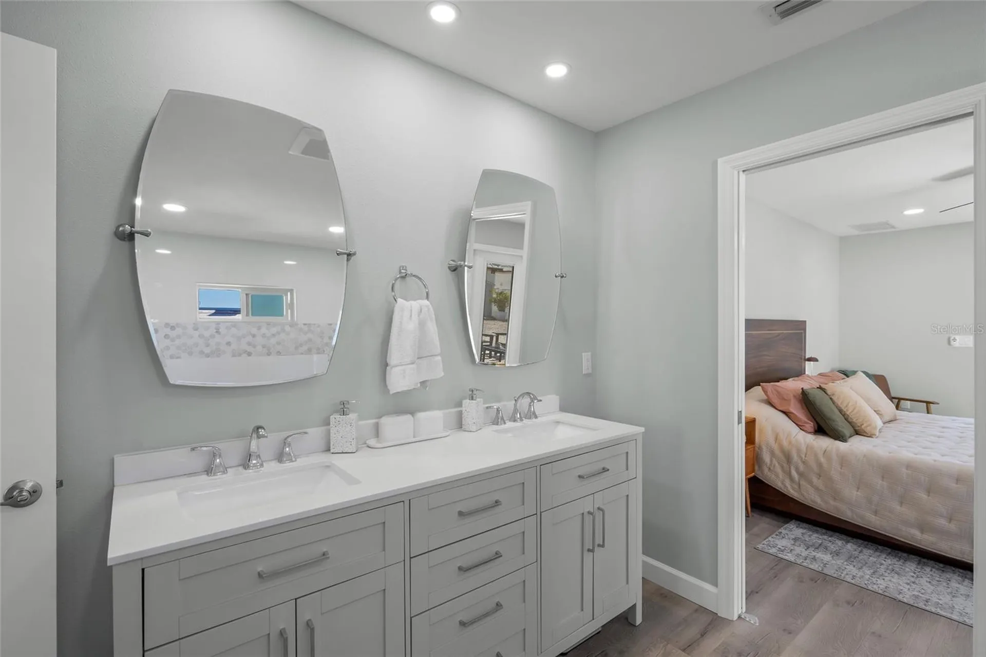 744 Guild Drive Venice FL 34285