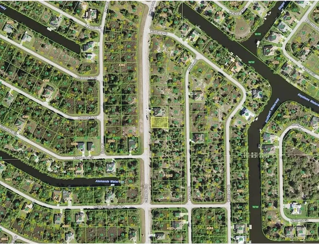 9974 Calumet Boulevard Port Charlotte FL 33981