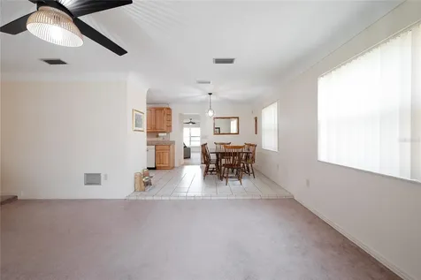 6421 Stockbridge Avenue Belle Isle FL 32809