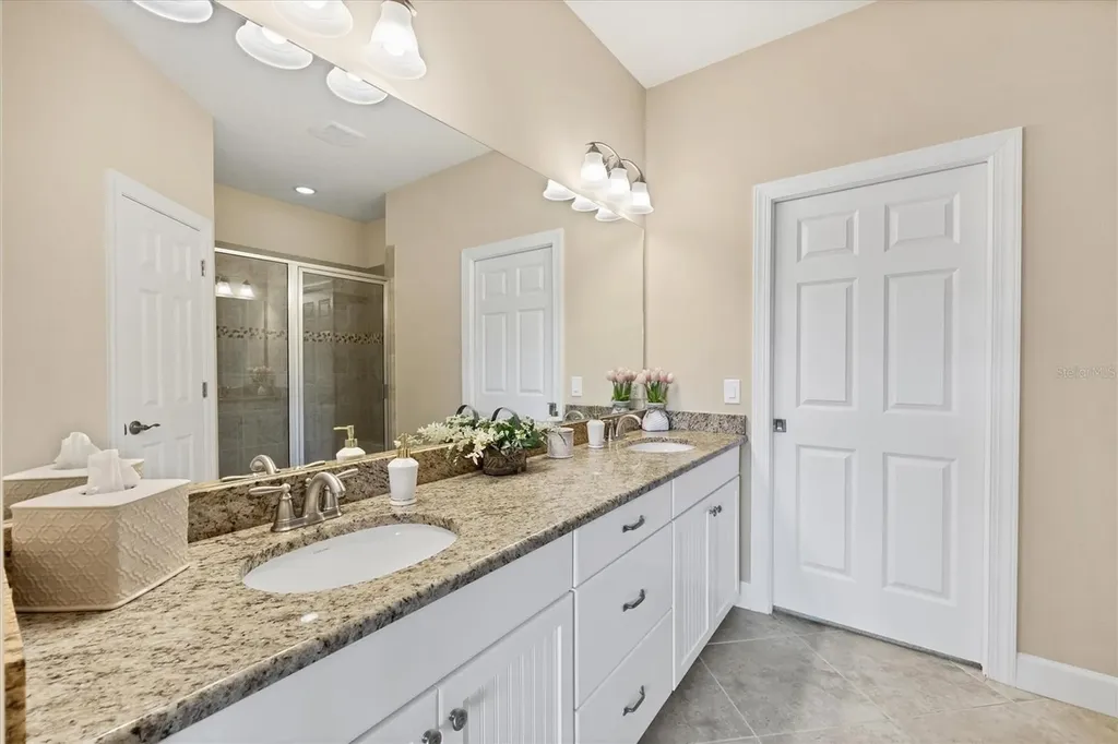 8248 Varenna Drive Sarasota FL 34231