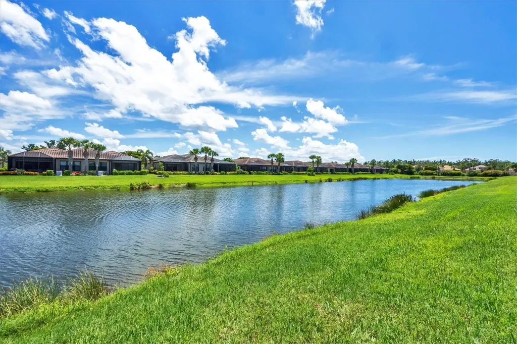 8248 Varenna Drive Sarasota FL 34231