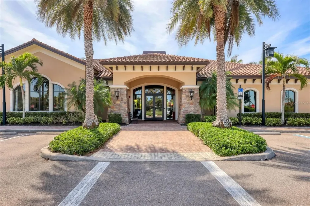8248 Varenna Drive Sarasota FL 34231