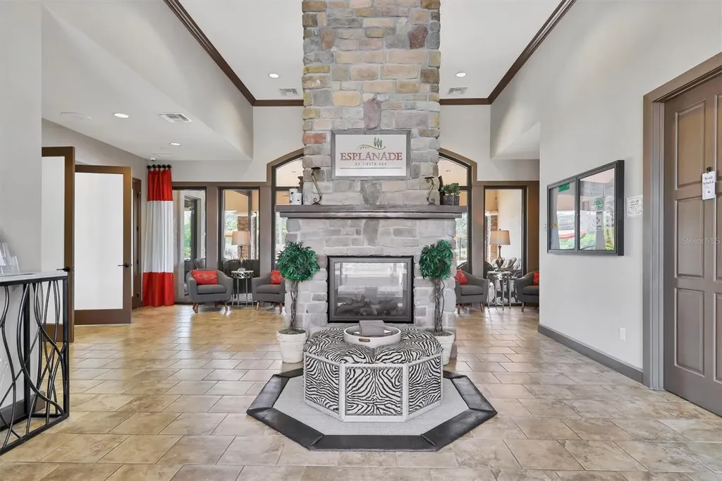 8248 Varenna Drive Sarasota FL 34231