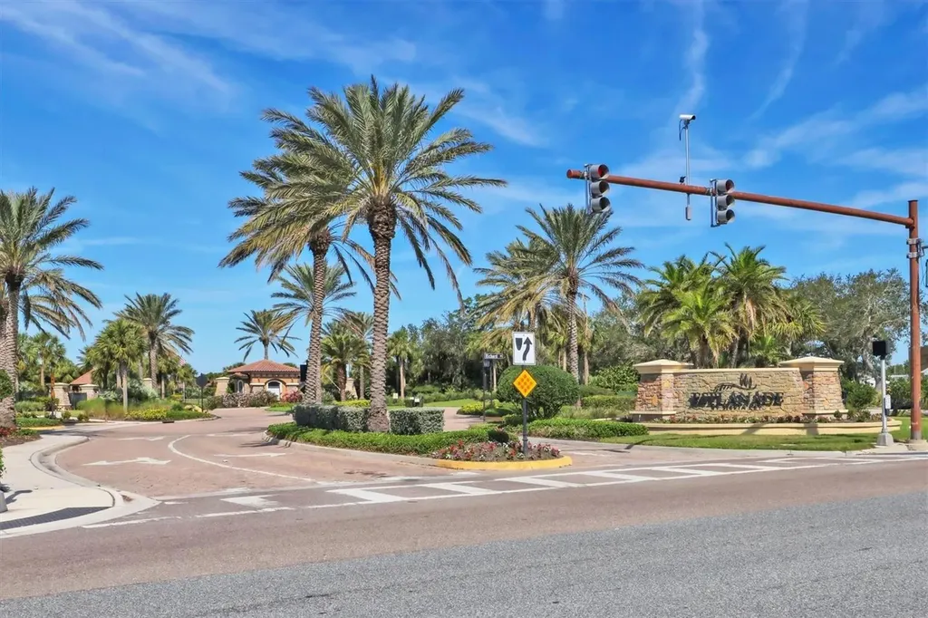 8248 Varenna Drive Sarasota FL 34231