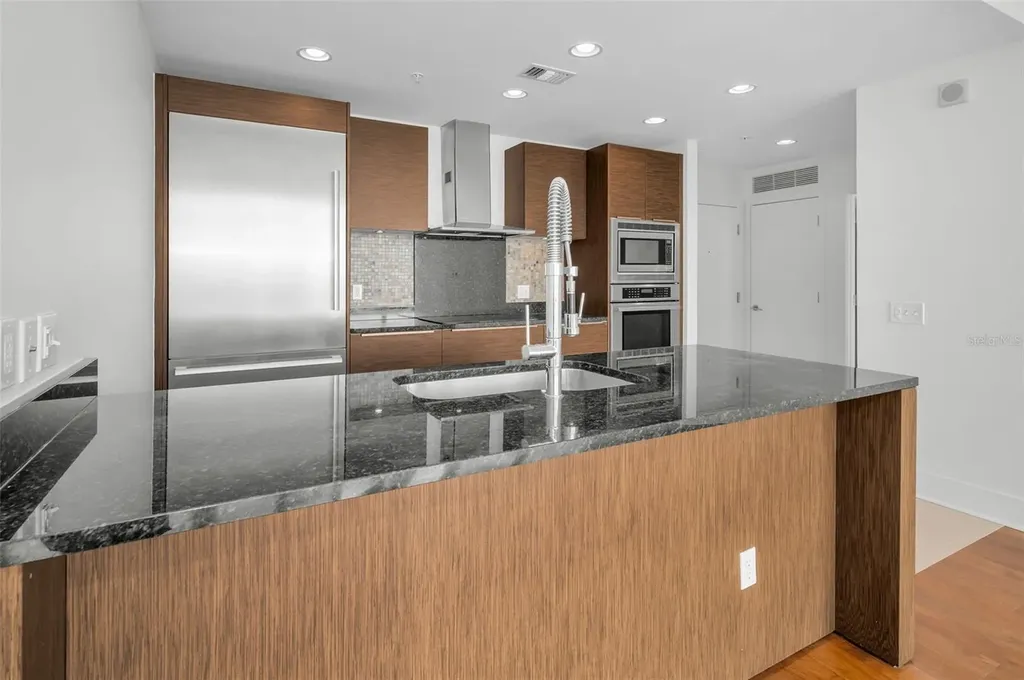 175 1st Street S St Petersburg FL 33701