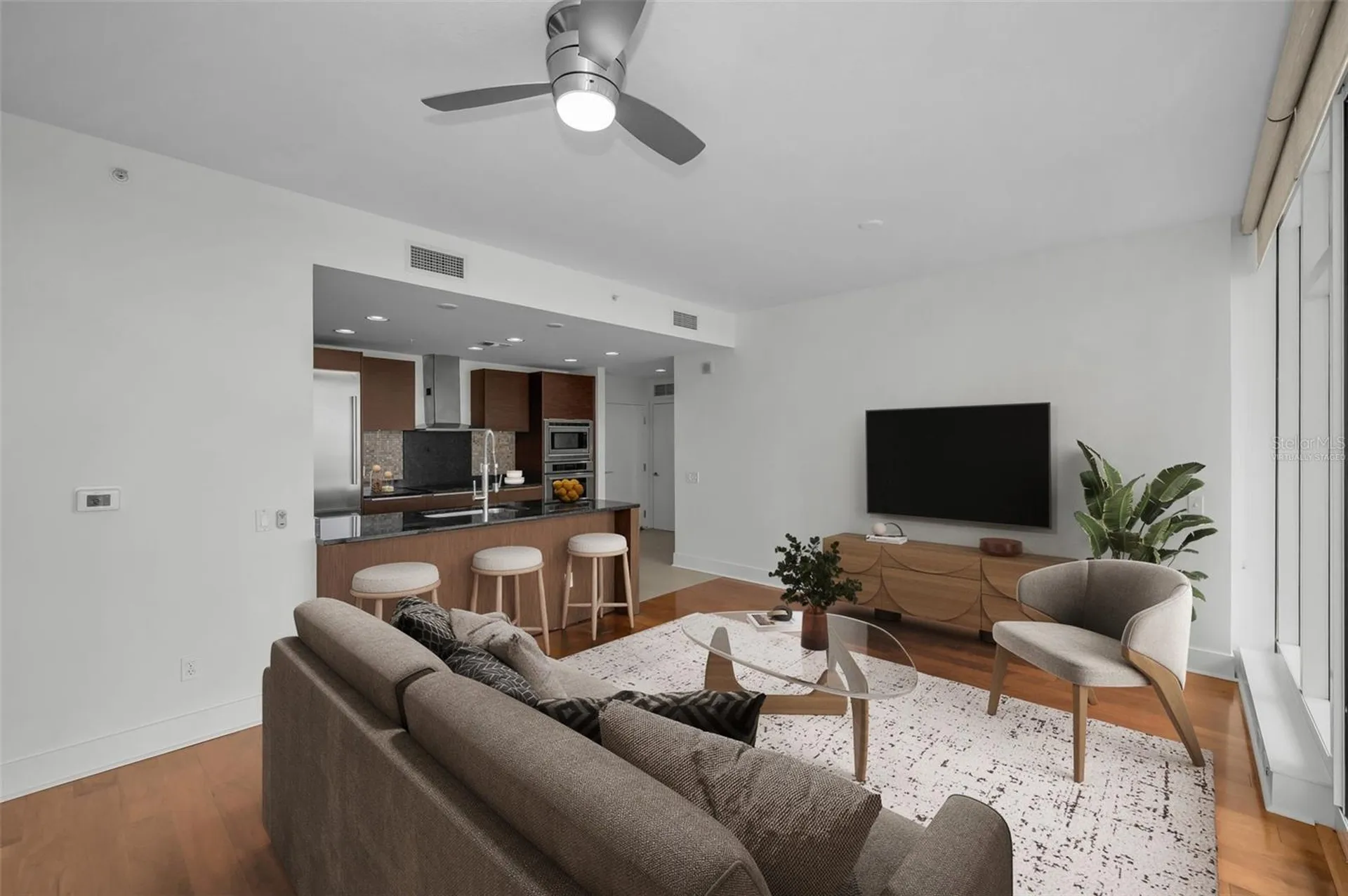175 1st Street S St Petersburg FL 33701