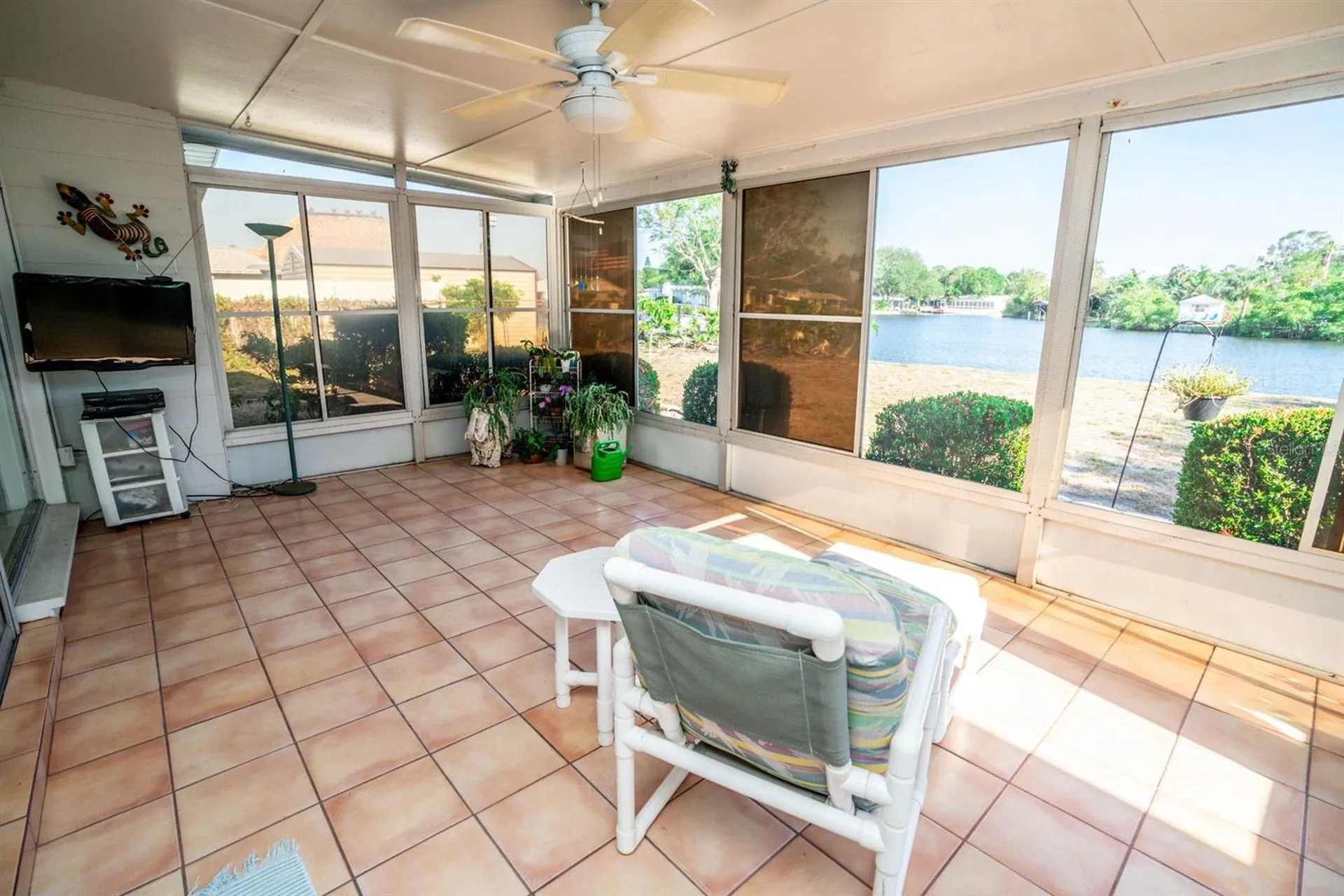 828 Blue Heron Boulevard Ruskin FL 33570